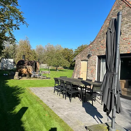 Wildenburgs Klaverhuisje Holiday home